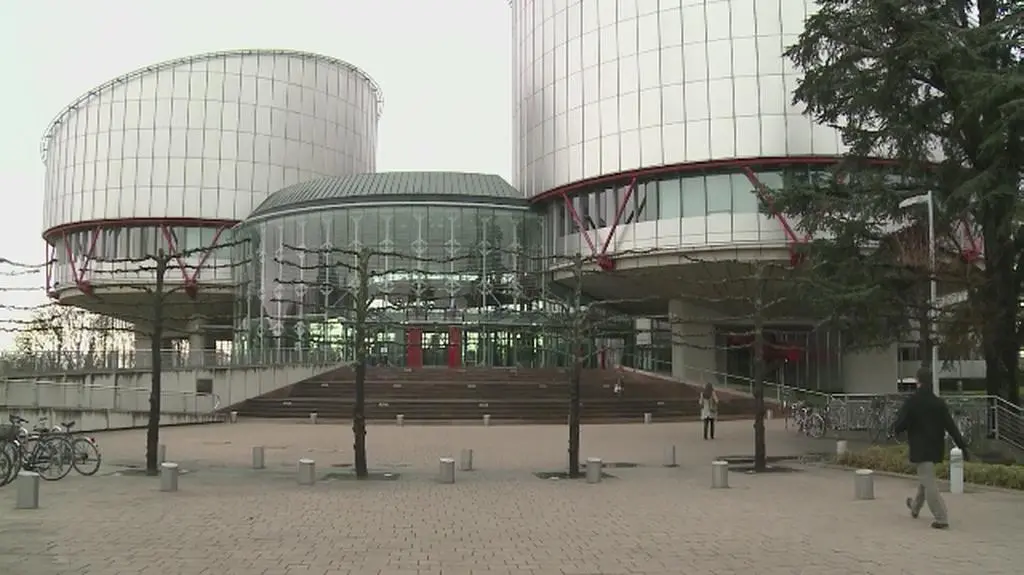 17.02 | Trybunał w Strasburgu odrzuca odwołanie polskiego rządu od wyroku za więzienia CIA