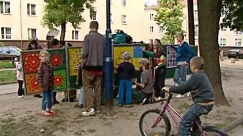 200 tysięcy i dzieci mają zajęcie