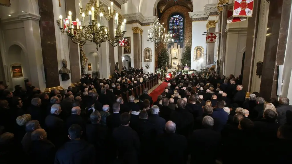 Abp Głódź: Oleksy był człowiekiem dialogu 