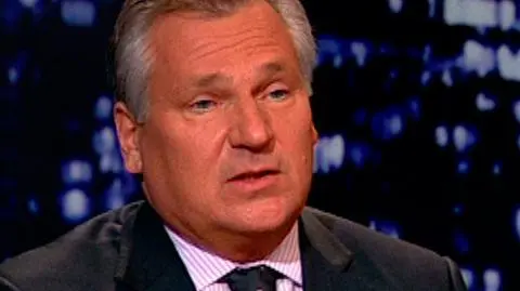 Aleksander Kwaśniewski deklaruj w "Kropce nad i", że nie poda ręki Piotrowi Gontarczykowi