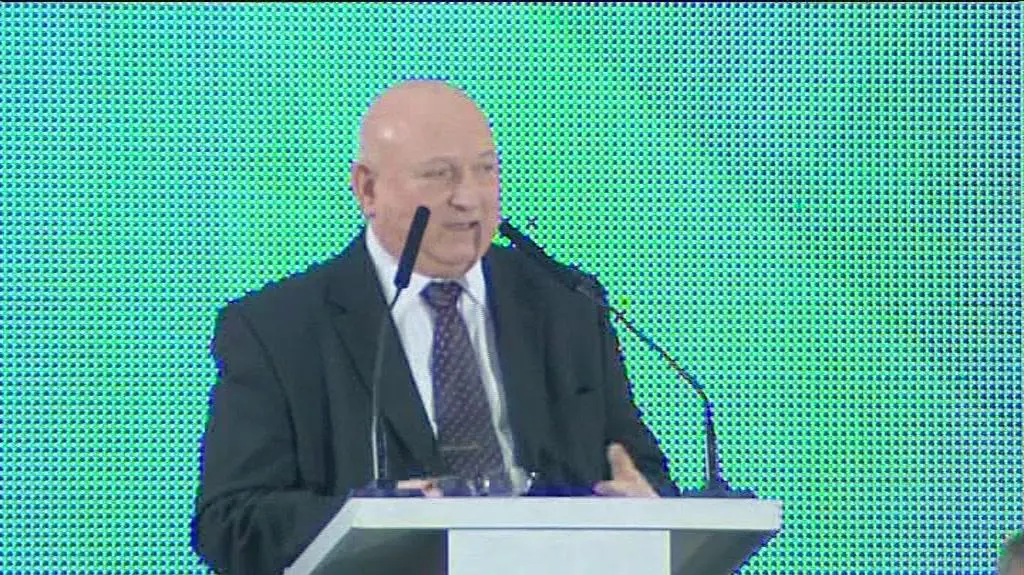 "Aleksandrze, pójdź tą drogą"