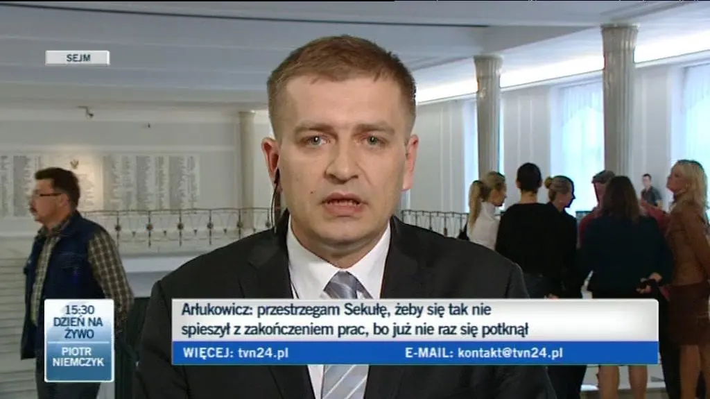 Arłukowicz: Sekuła się kompromituje