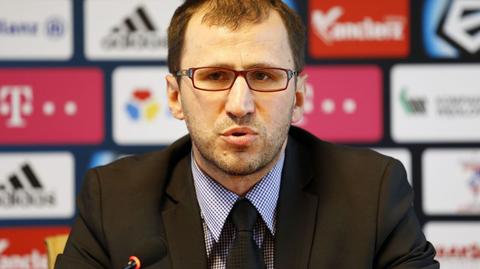 Zjazd w systemie online. Zbigniew Waśkiewicz ponownie pokieruje polskim biathlonem