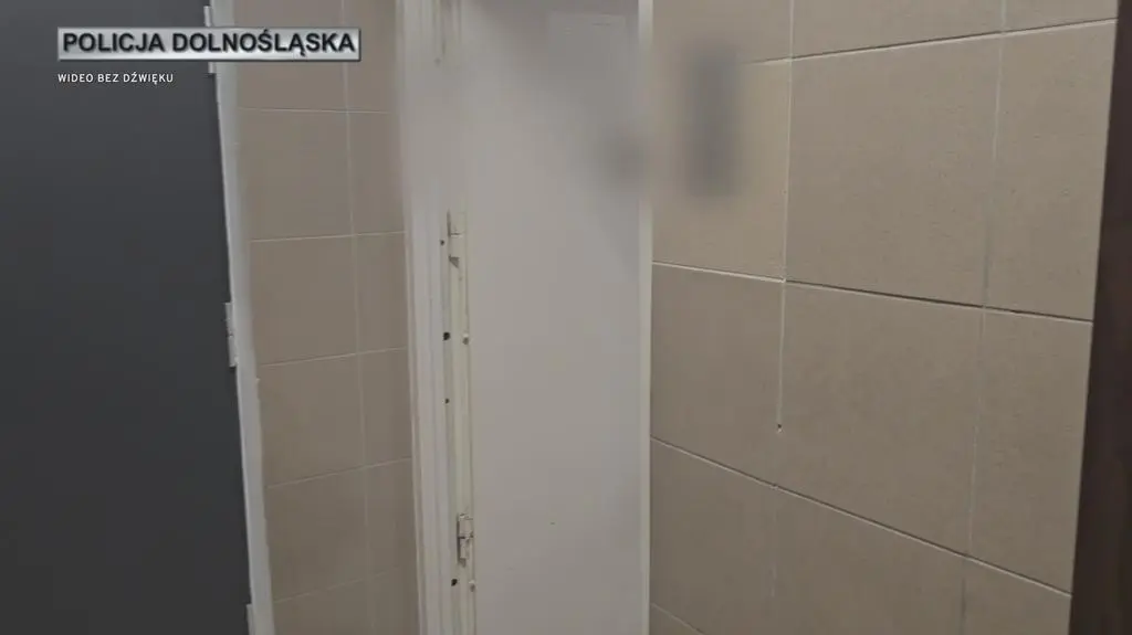 Klatka kluczowa-609671