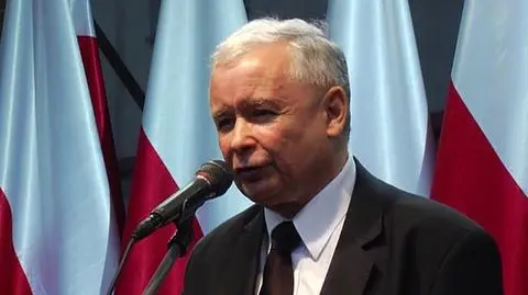 "Atakowany przez przemysł pogardy, wśród nieustannego rechotu"