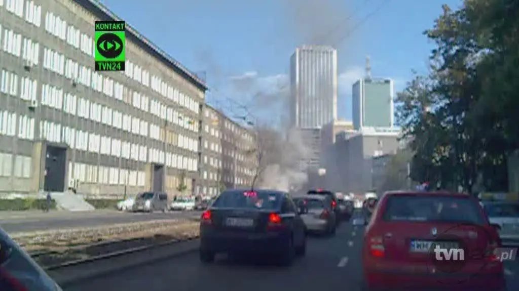 Autobus zapalił się w centrum Warszawy (internauta maximus)