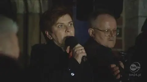 Beata Szydło o tym dlaczego wciąż "trzeba organizować takie wiece" (TVN24)