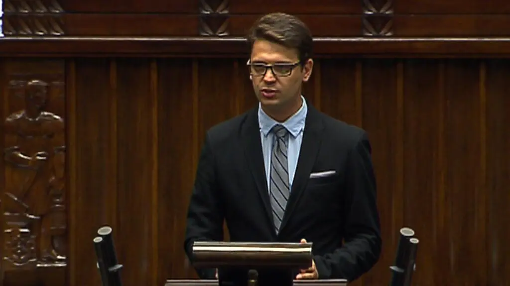 Bez uszczuplania MON