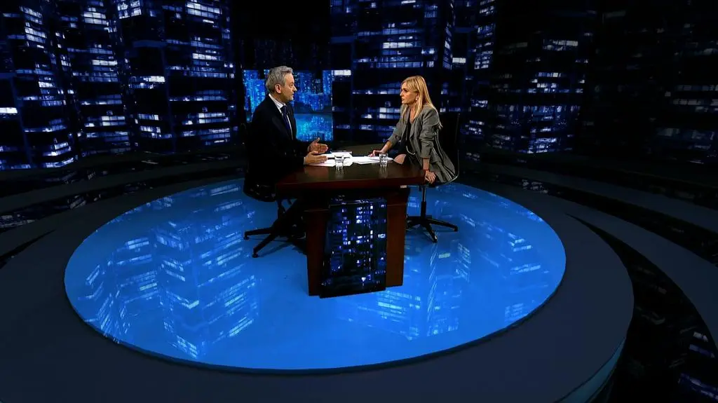Biedroń odpowiada Giertychowi: jako prezydent adoptuję kotkę i nazwę ją Pierwsza Dama