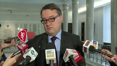 Biernacki: wróćmy do pomysłu zakazu zakrywania twarzy