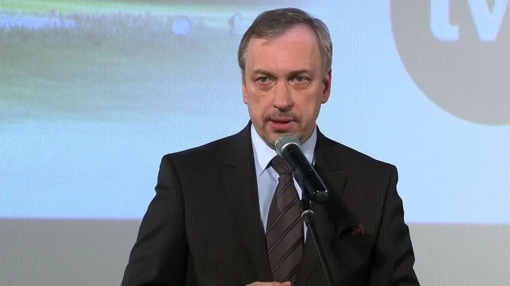 Bogdan Zdrojewski na premierze filmu "Strateg" 