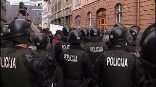 Bośnia: starcia na ulicach