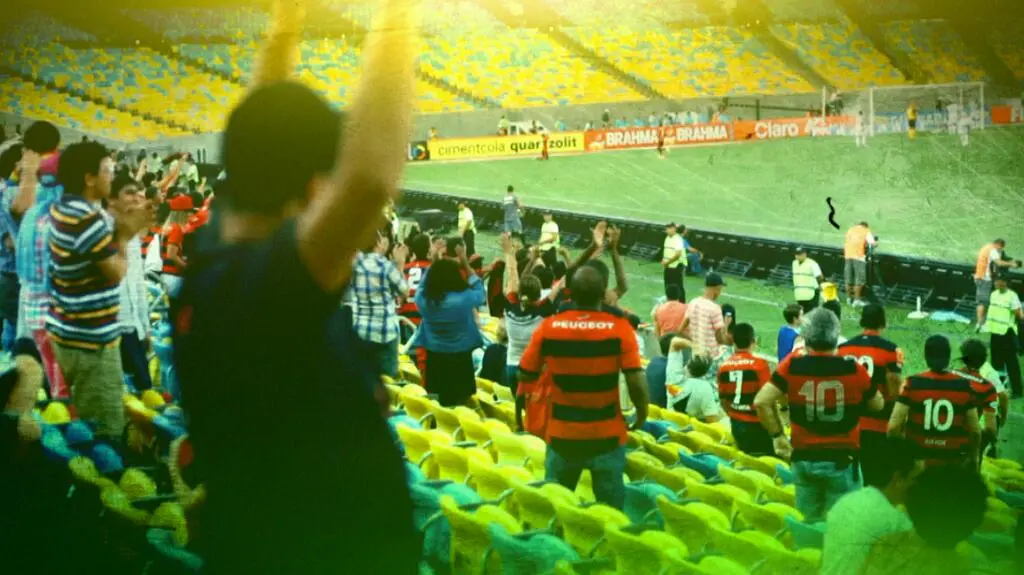 "Brazylijska wojna futbolowa". Reportaż Wojciecha Bojanowskiego 
