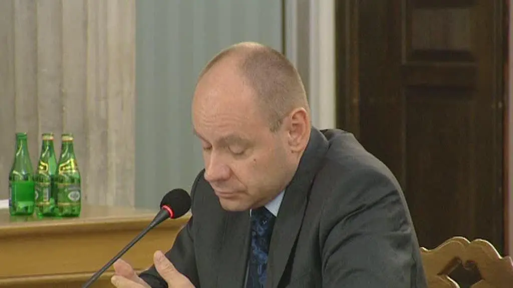 Burzliwa dyskusja podczas konfrontacji