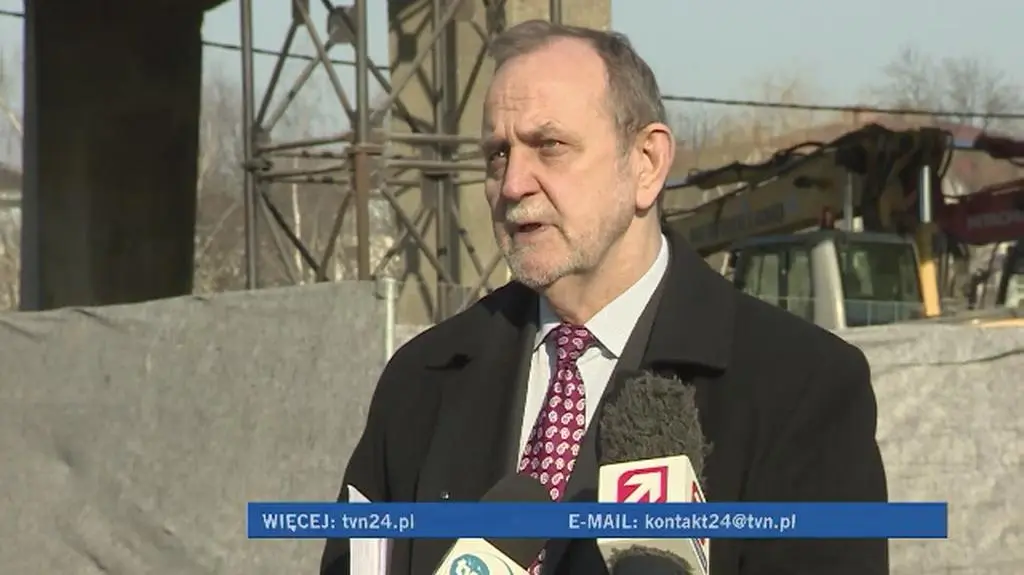 "Burzyliśmy tak tylko jedno przęsło". PIM o rozbiórce estakady