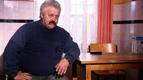 Był na dnie, teraz pomaga innym