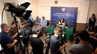 "Były dwie instrukcje dotyczące lotów VIP-ów"