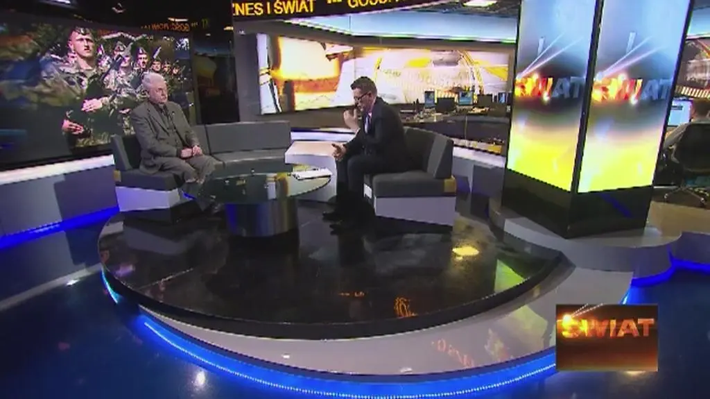 Cały program "Świat" z udziałem Romualda Szeremietiewa