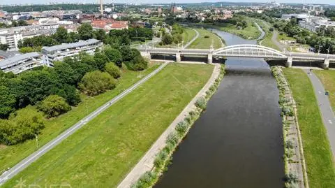 Natalia w środku nocy wyszła z domu i zniknęła. Policja publikuje nowe zdjęcia zaginionej