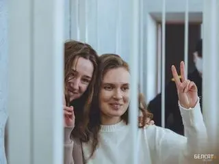 Dziennikarki Biełsatu, Kaciaryna Andrejewa (Bachwaława) i Daria Czulcowa skazane na dwa lata kolonii karnej