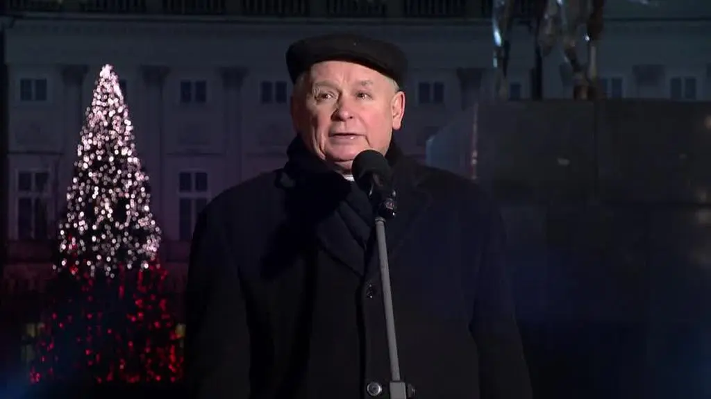 macierewicz fakty