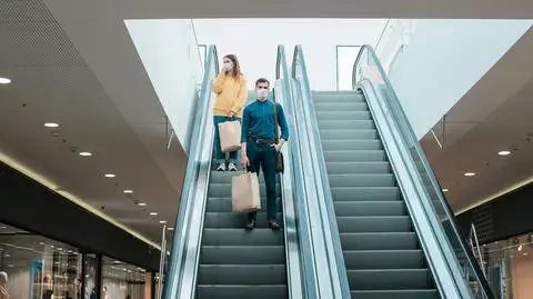 Kiedy odmrożenie zamkniętych branż? Premier Morawiecki odpowiada