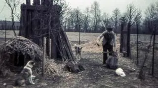 Ja mówi Przemysław Woźny, przeźrocza prawdopodobnie pokazują tereny przyległe do Kalisza