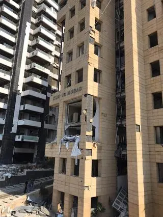 Bejrut, zniszczone miasto po eksplozji w porcie 