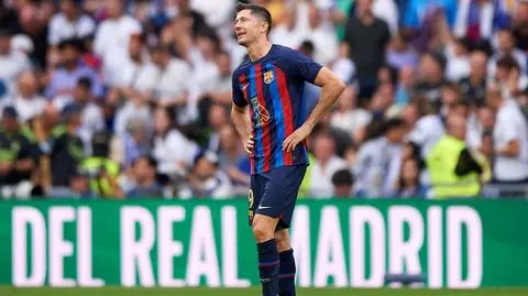 Barcelona bije małych, cierpi z mocnymi. "Zespół jest słaby mentalnie, nie ma obaw o Roberta"