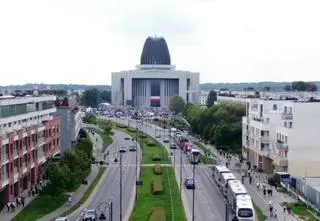 "Przykład nowych błogosławionych niech nas pobudza do przemieniania ciemności w światłość"