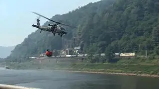 Polish Black Hawk helicopter is helping to contain the wildfire