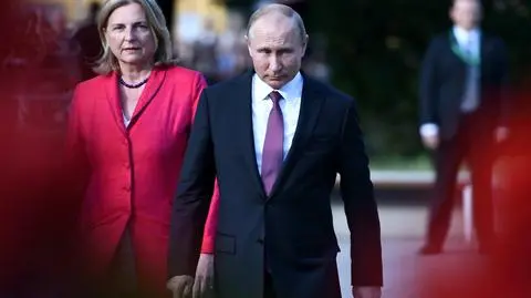 Putin na weselu szefowej austriackiego MSZ. Potem udał się do Niemiec