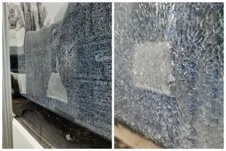 Policja wyjaśnia, czy do miejskiego autobusu strzelono z wiatrówki