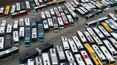 Zwolnią 860 osób, ponad połowę do końca roku. "Prezes stwierdził, że to nieodwołalna decyzja"