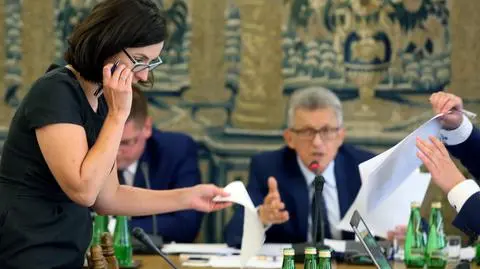 Pawłowicz do Gasiuk-Pihowicz: babo, weź się w końcu wygadaj i uspokój (Szkło kontaktowe)