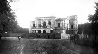 Teatr im