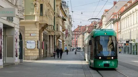 Lockdown dla milionów obywateli. Unijny kraj wprowadza obostrzenia dla niezaszczepionych 