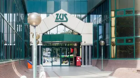 Dziura w ZUS na miliardy złotych. FUS wciąż z deficytem