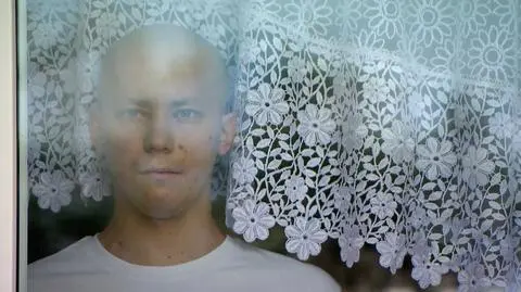 "Serce się kraje, weszłabym w ciało syna i mu pomogła"