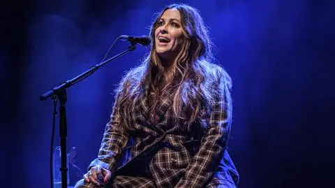  Alanis Morisette