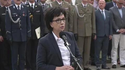 Atak na mundur na policjanta jest atakiem na państwo polskie
