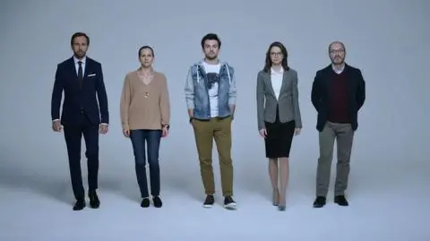 Każdy może być jak Bond. Służby specjalne rekrutują przez internet