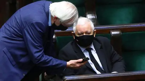 Bałagan z Polskim Ładem i dymisje w rządzie. W poniedziałek narada kierownictwa PiS