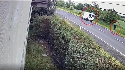 Rowerzysta zmarł w szpitalu. Kierowca wrócił na miejsce wypadku, ale nie poczekał na karetkę. Szukają go