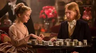 Alicia Vikander i Domhnall Gleeson