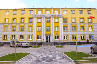 Należące do miasta budynki użyteczności publicznej korzystają z paneli fotowoltaicznych 