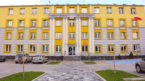 Należące do miasta budynki użyteczności publicznej korzystają z paneli fotowoltaicznych 