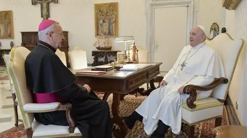 Przewodniczący episkopatu spotkał się z papieżem. W piątek do Watykanu jedzie prezydent Duda
