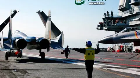 CNS Liaoning - pierwszy chiński lotniskowiec w gotowości