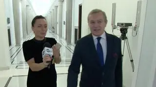 Pytania o Szydło, szefa MON, rząd PiS-u. Profesor Gliński ucieka